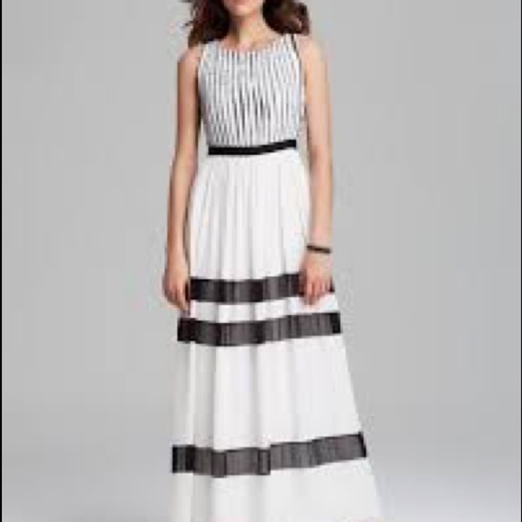 Alice and Olivia Maxi Dress - Picture 3 of 8
